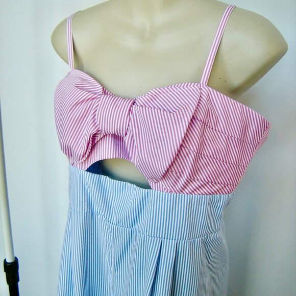 Romeo & Juliet Couture NWT Pinstripe Jumpsuit (LARGE) Wide Leg Retro Inspired - Picture 4 of 8